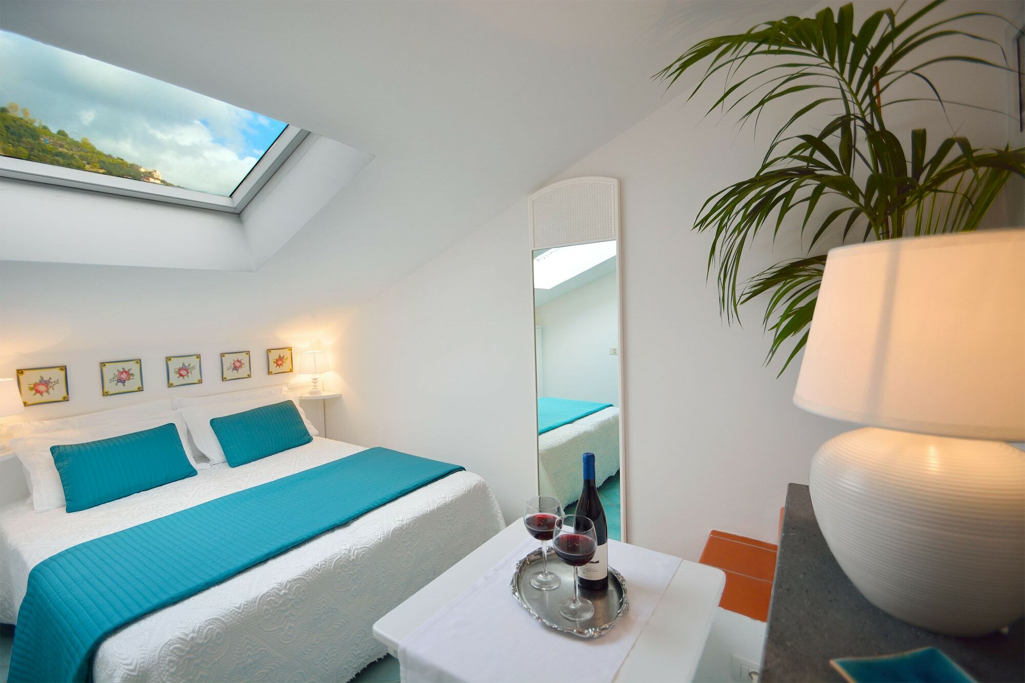 Torre Paradiso 3* Minori
