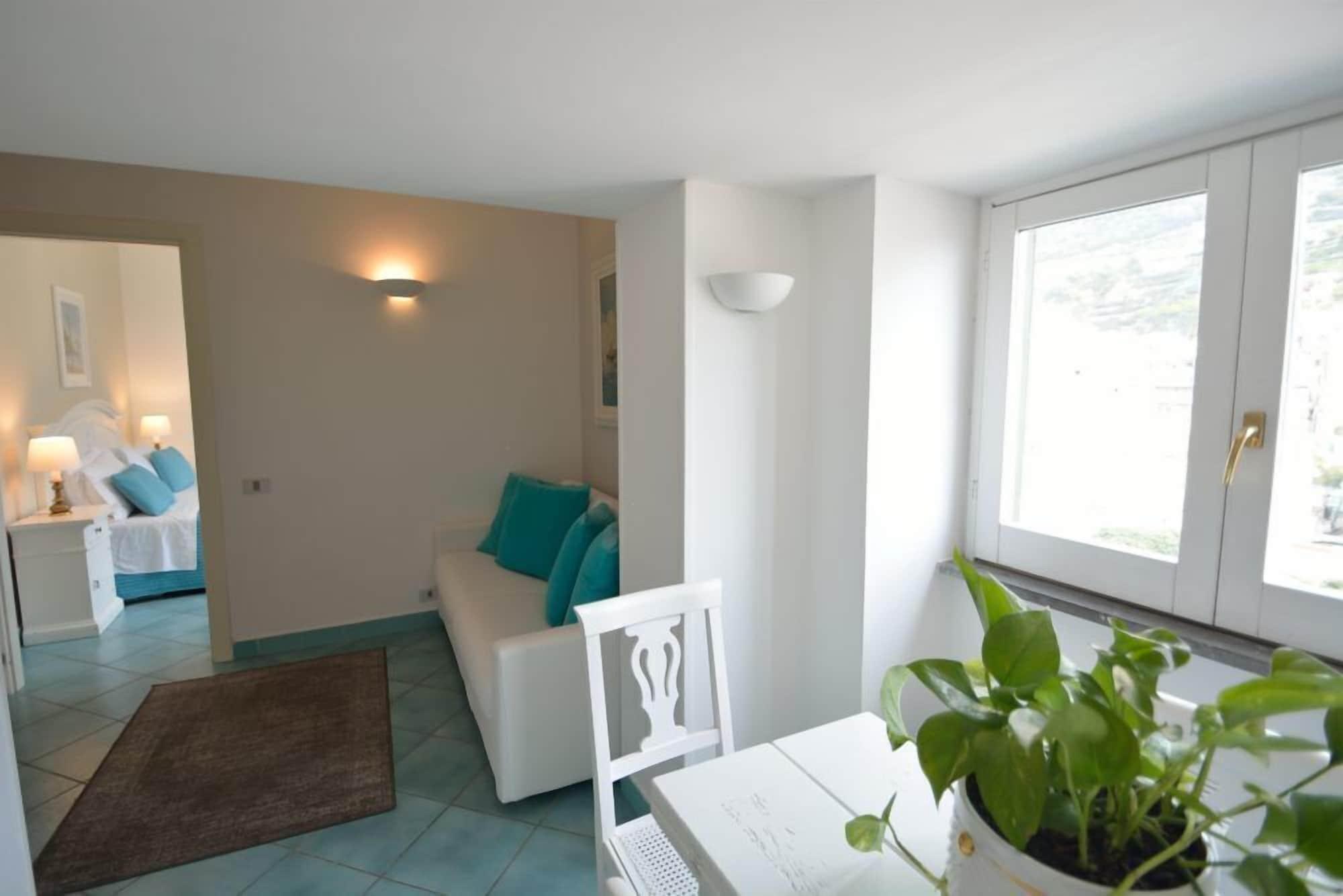 Aparthotel Torre Paradiso Minori