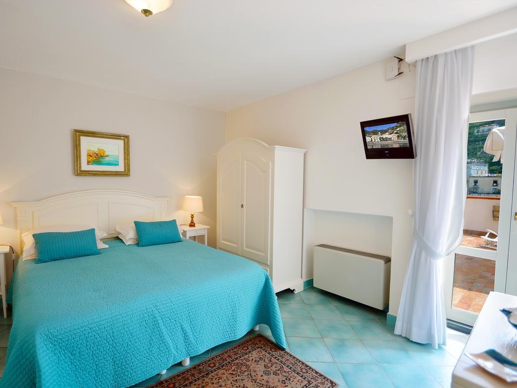 Torre Paradiso 3* Minori